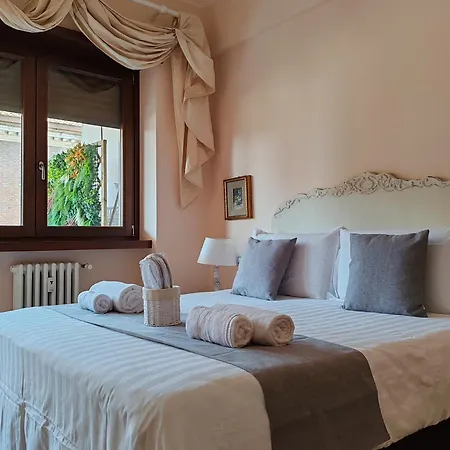 公寓 La Dolce Of Via Veneto - Prestigious With Wonderful Terrace In The Historic Center 罗马